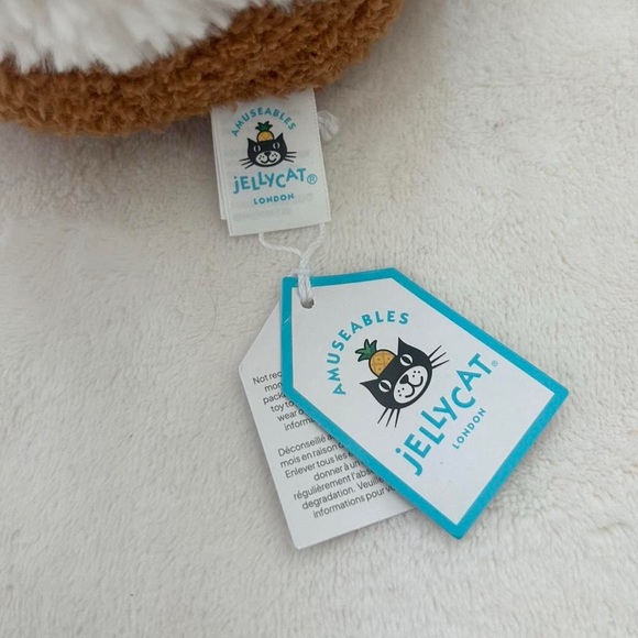 Jellycat Amuseables Carrot Cake - Authentic - Brand New - Picture 8 of 8